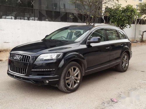 Used Audi Q7 3.0 TDI quattro 2010 AT for sale in Hyderabad 