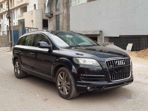 Used Audi Q7 3.0 TDI quattro 2010 AT for sale in Hyderabad 