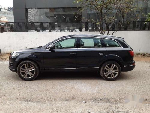 Used Audi Q7 3.0 TDI quattro 2010 AT for sale in Hyderabad 