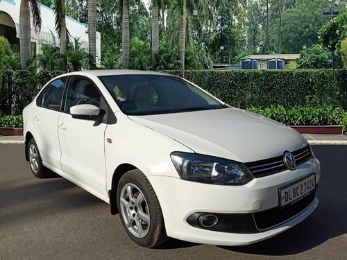 Volkswagen Vento Diesel Highline 2013 MT for sale in New Delhi