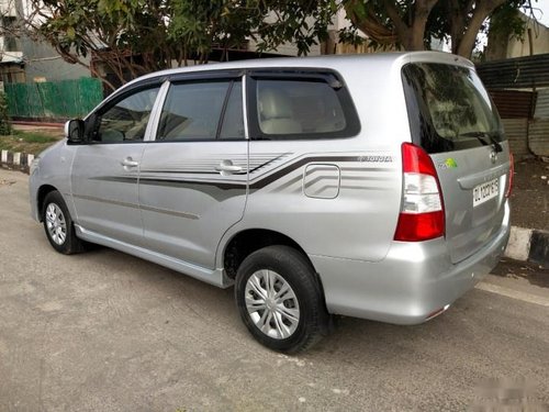 Toyota Innova 2.5 GX 7 STR BSIV 2013 MT in New Delhi