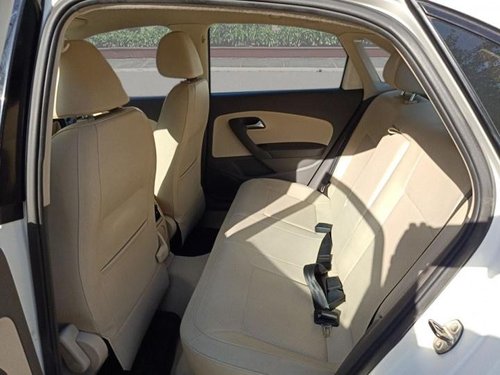 Volkswagen Vento Diesel Highline 2013 MT for sale in New Delhi