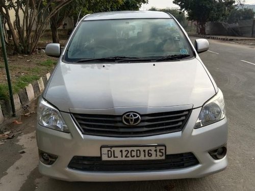 Toyota Innova 2.5 GX 7 STR BSIV 2013 MT in New Delhi