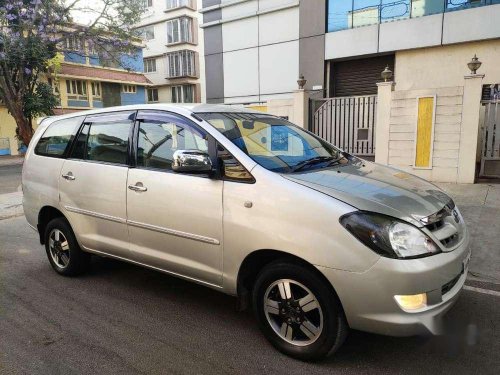 Toyota Innova 2.5 V 7 STR, 2005, Diesel MT for sale in Nagar 