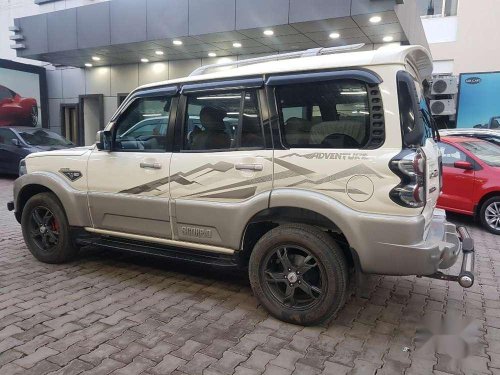 Mahindra Scorpio 2017 MT for sale in Lucknow 