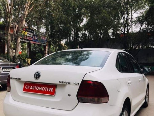 2012 Volkswagen Vento Highline DIesel MT  in New Delhi