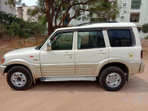 2006 Mahindra Scorpio SLX 2.6 Turbo 7 Str MT in Hyderabad 