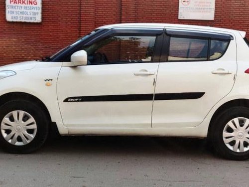 Used Maruti Suzuki Swift LXI 2017 MT in New Delhi