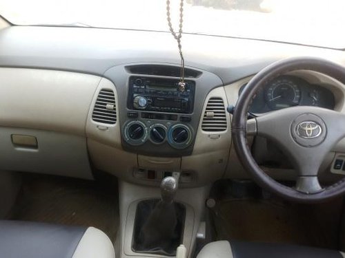 2006 Toyota Innova 2.5 G4 Diesel 8-seater MT in Hyderabad