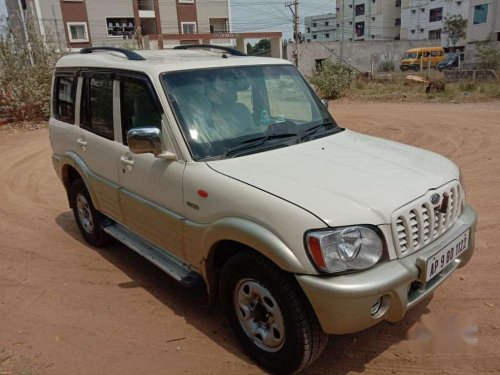 2006 Mahindra Scorpio SLX 2.6 Turbo 7 Str MT in Hyderabad 