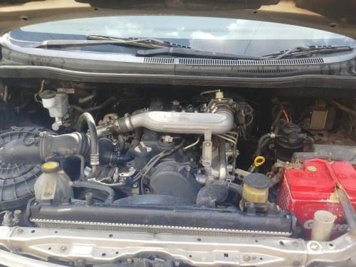 2006 Toyota Innova 2.5 G4 Diesel 8-seater MT in Hyderabad