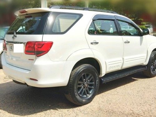 2015 Toyota Fortuner 4x2 AT for sale in New Delhi