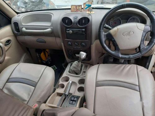 Mahindra Scorpio VLX 2WD BS-IV, 2010, Diesel MT in Kolkata 