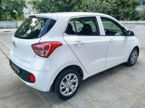 2017 Hyundai Grand i10 1.2 CRDi Magna MT for sale in Ahmedabad