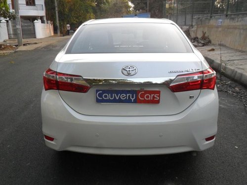 Toyota Corolla Altis 1.8 G CVT 2016 AT in Bangalore