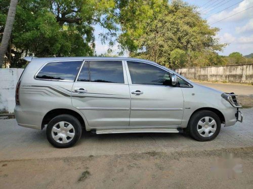 Used 2005 Toyota Innova MT for sale in Chennai 