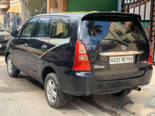 Toyota Innova 2.5 V 7 STR, 2008, Diesel MT in Nagar