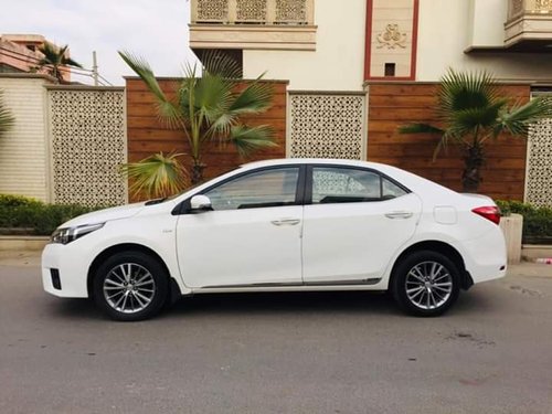 2015 Toyota Corolla Altis VL AT Petrol for sale in New Delhi