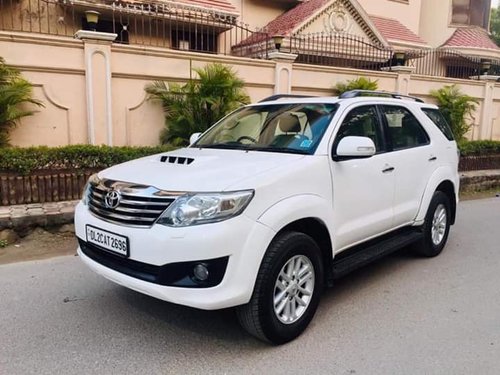 2014 Toyota Fortuner 4x2 AT DIesel for sale in New Delhi