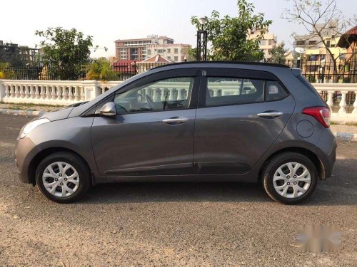 2017 Hyundai Grand i10 MT for sale in Kolkata 