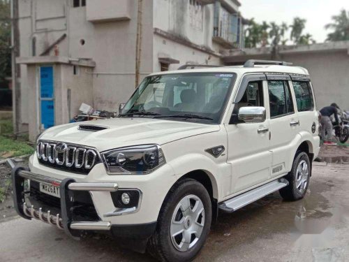 2018 Mahindra Scorpio S5 MT for sale in Kolkata 