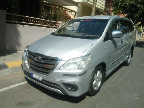 Used Toyota Innova 2.5 V 8 STR, 2008, Diesel AT in Nagar 