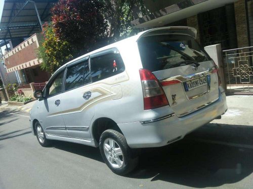 Used Toyota Innova 2.5 V 8 STR, 2008, Diesel AT in Nagar 