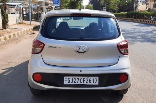 Hyundai Grand i10 1.2 Kappa Magna 2018 MT in Ahmedabad