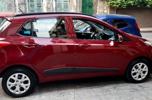 Used Hyundai i10 Sportz 2016 MT for sale  in Kolkata