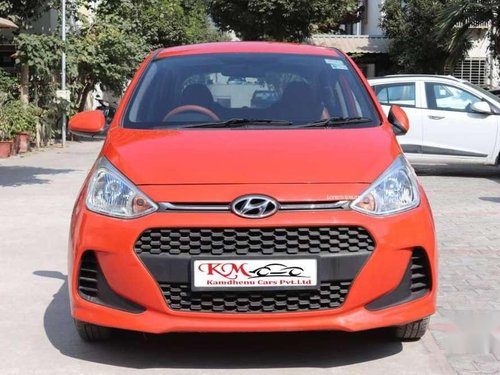 Hyundai Grand i10 Magna 1.2 2018 MT in Ahmedabad 
