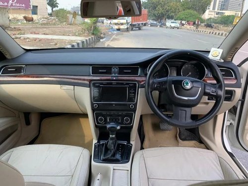 2013 Skoda Superb Elegance 1.8 TSI AT in New Delhi