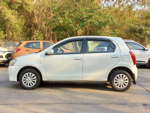 Toyota Etios Liva G 2012 MT for sale in Mumbai