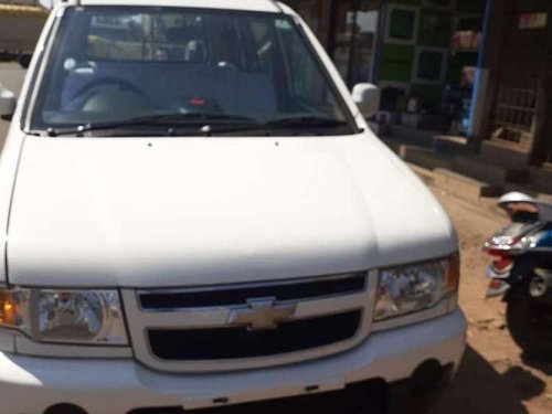 Used 2015 Chevrolet Tavera MT for sale in Nagar