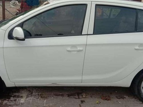 Used 2014 Hyundai i20 Sportz 1.2 AT for sale in Meerut
