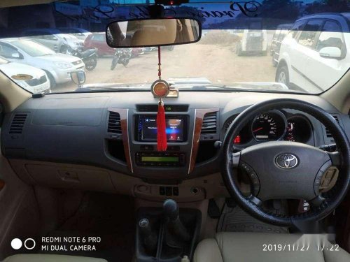 Toyota Fortuner 3.0 4x4 Manual, 2010, Diesel MT in Chennai