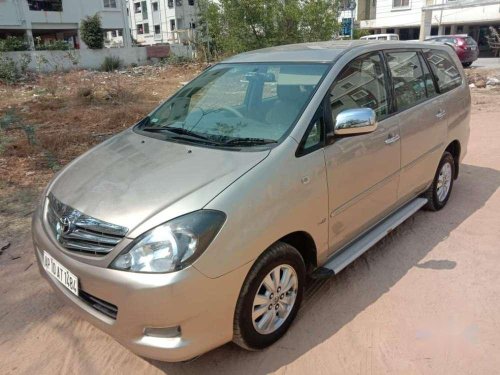 Toyota Innova 2009 MT for sale in Hyderabad