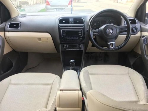 2013 Volkswagen Vento Petrol Comfortline MT for sale in New Delhi