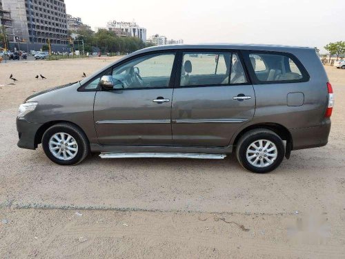 Used Toyota Innova 2.5 VX 7 STR 2012 MT in Ahmedabad