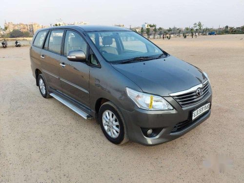 Used Toyota Innova 2.5 VX 7 STR 2012 MT in Ahmedabad