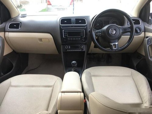 2013 Volkswagen Vento Petrol Comfortline MT for sale in New Delhi