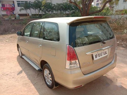 Toyota Innova 2009 MT for sale in Hyderabad