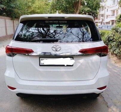 2017 Toyota Fortuner 4x2 AT in New Delhi