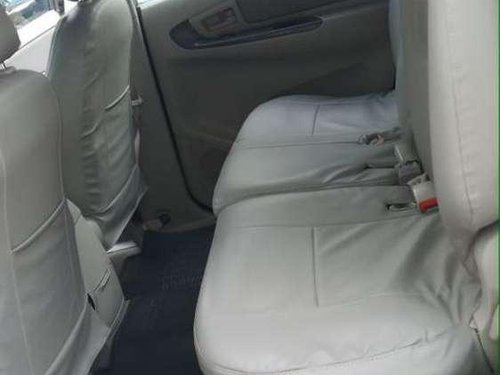 Toyota Innova 2.5 G 8 STR BS-IV, 2011, Diesel MT for sale in Mumbai 