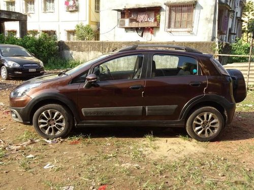 2015 Fiat Avventura MULTIJET Emotion MT for sale in Kolkata