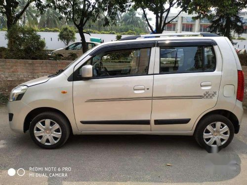 Maruti Suzuki Wagon R VXI 2013 MT for sale in Kolkata 