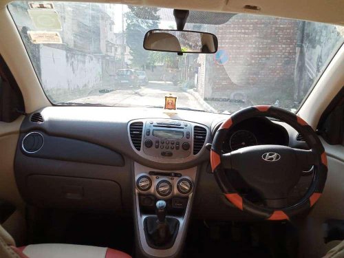 Used Hyundai i10 Sportz 2014 MT for sale in Kolkata 