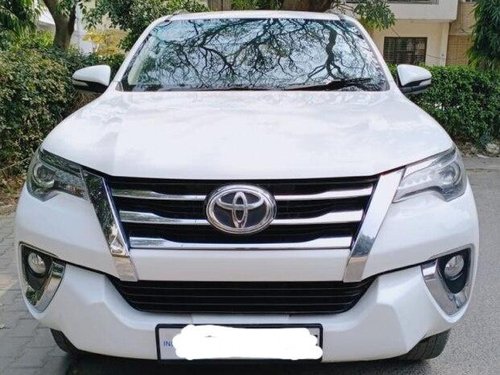 Used 2017 Toyota Fortuner 4x2 AT for sale in New Delhi