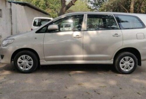 2013 Toyota Innova MT for sale in New Delhi