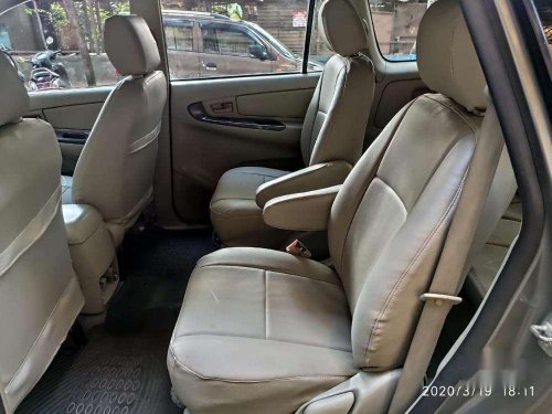 Toyota Innova 2.5 GX BS IV 7 STR, 2010, Diesel MT in Mumbai