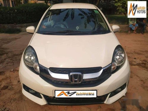 Honda Mobilio V i-DTEC 2014 MT for sale in Kolkata